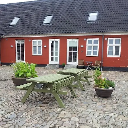 Haregade Ivi Lejlighed Åkirkeby